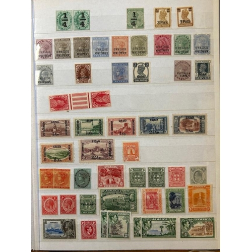 29 - Collections mint C'W early to 1950s (100s) (A)