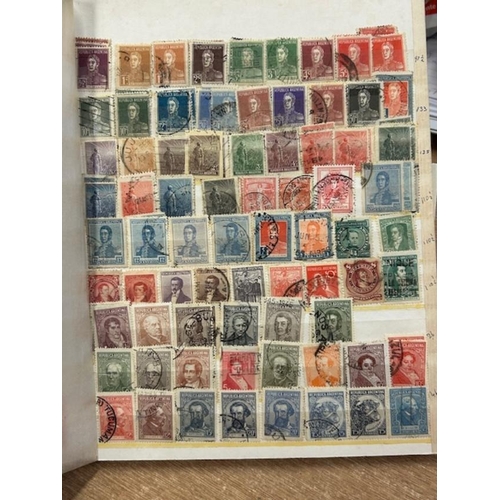 124 - Argentina early to modern in s/book. (100s) (A)