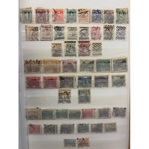 145 - Austria extensive M&U colln from early Imperfs to 1980s. (100s) (A)