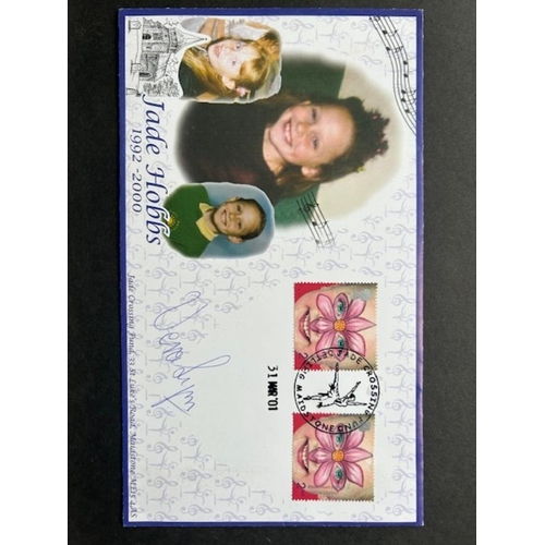 113 - Autographs 2001 Jade Hobbs Memorial Cover signed by Dame Vera Lynn. (1) (S)