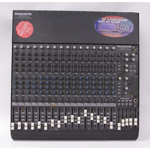 1040 - Mackie 1604-VLZ Pro sixteen channel mixing desk