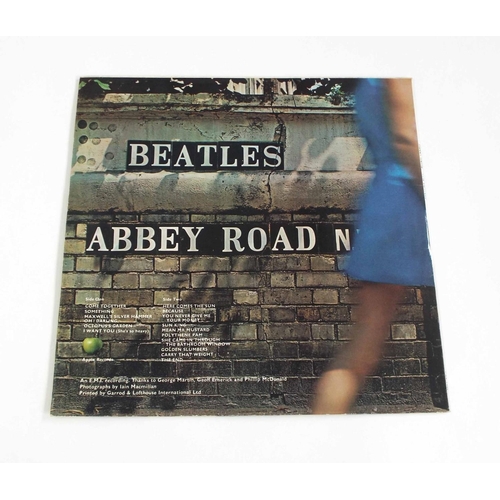 702 - The Beatles - Abbey Road, PCS 7088, first pressing, stereo, 'Apple' logo on side one listing, vinyl ... 