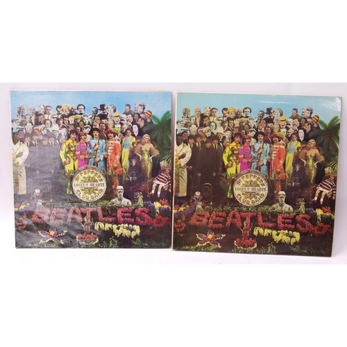 709 - The Beatles - 'Sgt Pepper's Lonely Hearts Club Band' vinyl LP, PMC7027 mono first pressing with cut-... 