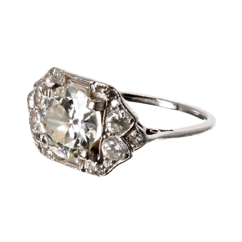 113 - Attractive white metal diamond ring, with a transitional brilliant-cut diamond, 1.60ct approx, clari... 