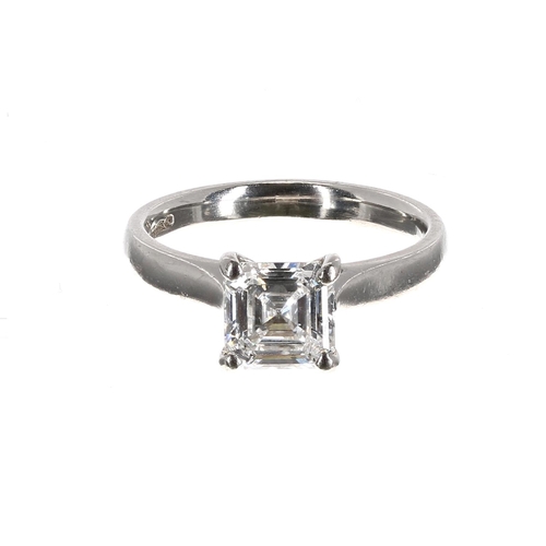 151 - Fine quality platinum square emerald-cut solitaire diamond ring, 0.90ct approx, clarity VS, colour E... 