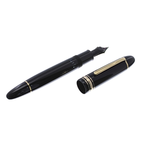 162 - Mont Blanc Meisterstuck No. 149 fountain pen, 4810 18 knib, 32.2gm,  (28)