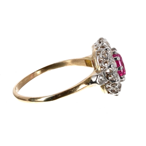 181 - Fine certified Burmese natural corundum pink sapphire and diamond oval cluster ring, cushion-cut  0.... 