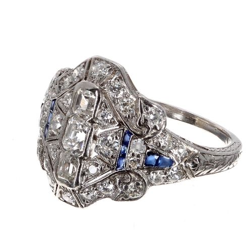 187 - Good quality and attractive sapphire and diamond dress ring in the Art Deco manner, with mixed-cut d... 