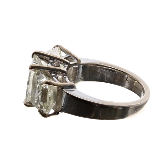 66 - Fine and impressive 18ct white gold princes-cut three stone diamond ring, 2.94ct , 3.24ct, 2.93ct ap... 