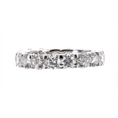 90 - Good quality 18ct white gold diamond full eternity ring, 3.35ct in total, clarity SI, colour G/I, ba... 