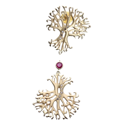 97 - Árvore (Russia) - two pairs of 18k diamond set drop 'Tree of Life' design earrings, 27gm (one drop d... 