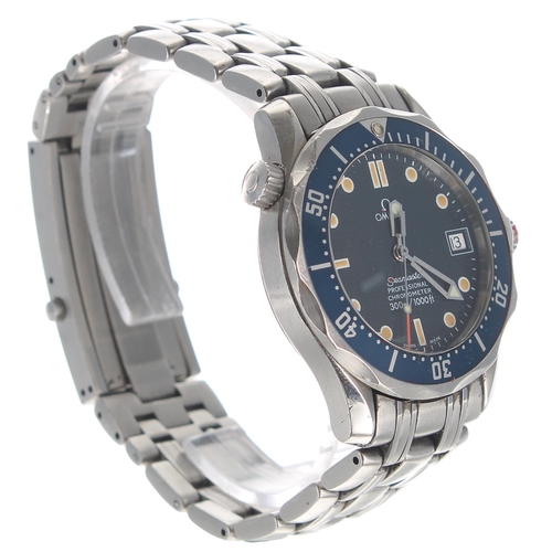 31 - Omega Seamaster Professional Chronometer 300m/1000ft automatic stainless steel gentleman's bracelet ... 