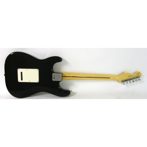 114 - 2015 Fender Special Edition Stratocaster electric guitar, made in Mexico, ser. no. MX15630273, black... 
