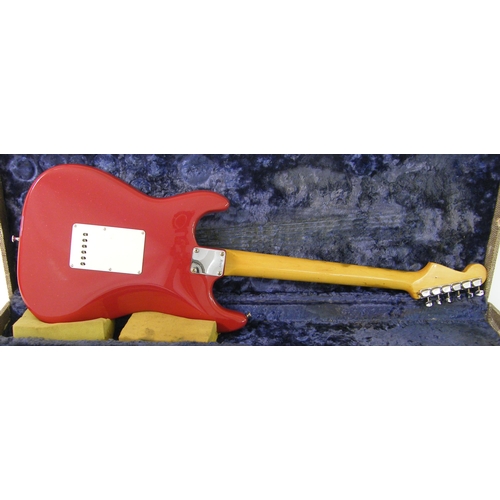 116 - 1961 Fender Stratocaster electric guitar, made in USA, ser. no, 71922, metallic red finish (refinish... 