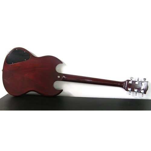 84 - 1976 Gibson SG Standard electric guitar, made in USA, ser. no. 00152931, cherry red finish with vari... 