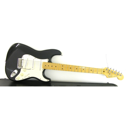 98 - 1987 Fender Stratocaster electric guitar, made in USA, ser. no. E417740, black finish with some mino... 