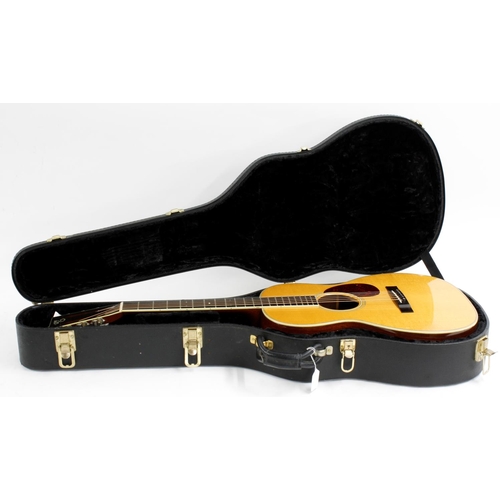 425 - 2001 Santa Cruz 00 acoustic guitar, made in USA, ser. no. 1x4; Back and sides: rosewood; Top: natura... 