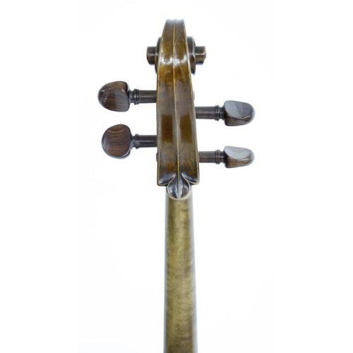 2506 - Good late 19th/early 20th century violoncello, unlabelled, the two piece back of faint medium curl w... 