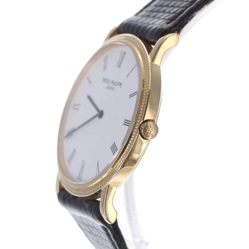 95 - Patek Philippe Calatrava 18ct gentleman's wristwatch, ref. 3520DJ-001, no. 1379xxx/4113xxx, hobnail ... 