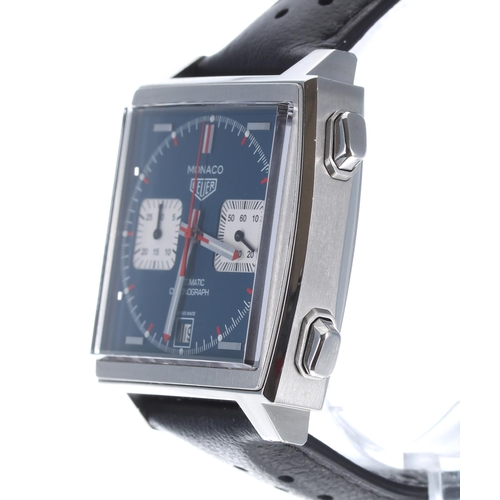 106 - Tag Heuer Monaco Chronograph automatic stainless steel gentleman's wristwatch, ref. CAW211P, serial ... 