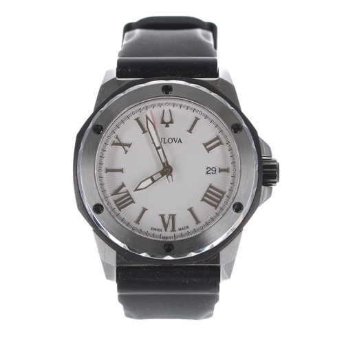 142 - Bulova Calypso automatic stainless steel gentleman's wristwatch, ref. C9671402, white dial, rubber b... 