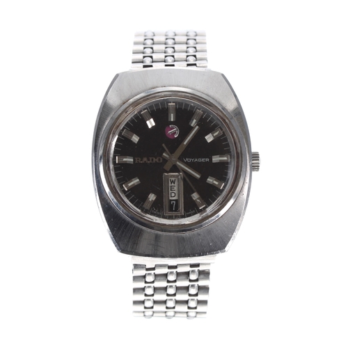 173 - Rado Voyager automatic stainless steel gentleman's wristwatch, the grey dial with baton markers, swe... 