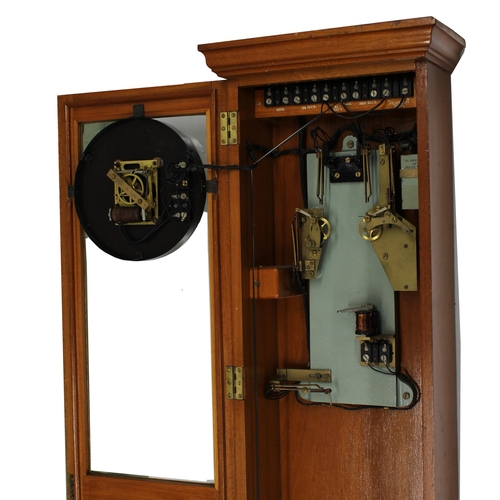 1107 - Gents electric master clock, the 8