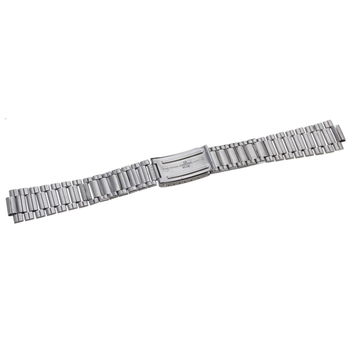 620 - Omega stainless steel gentleman's wristwatch bracelet, ref. 1039, dated '2.67', 7.25