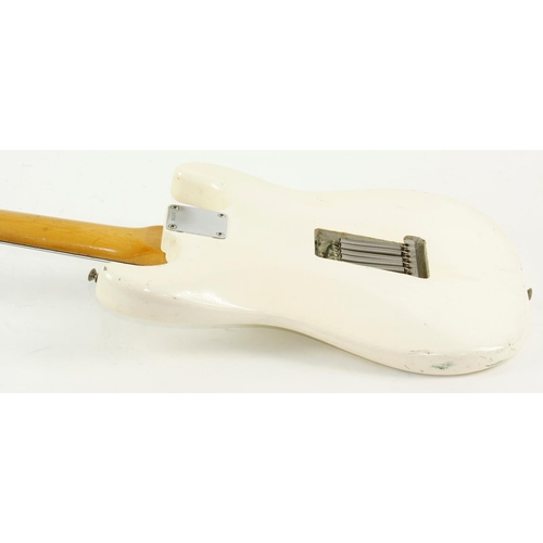 85 - 1962 Fender Stratocaster left-handed electric guitar, made in USA, ser. no. 8xxx0; Body: white refin... 