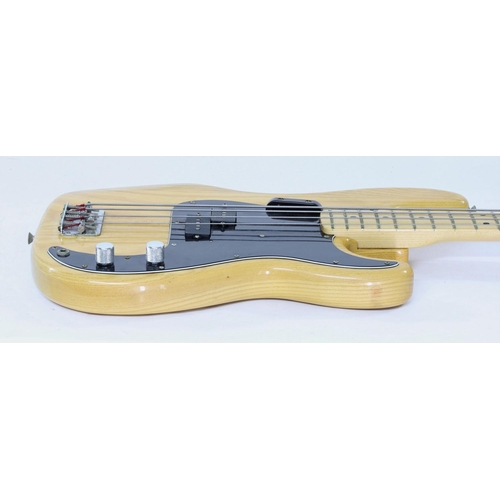 90 - 1976 Fender Precision Bass guitar, made in USA, ser. no. 7xxxx1; Body: natural finish, a few minor l... 