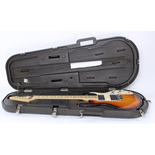 145 - 1980s Peavey T-25 electric guitar, made in USA, ser. no. 0xxxxxx7; Body: sunburst finish; Neck: mapl... 