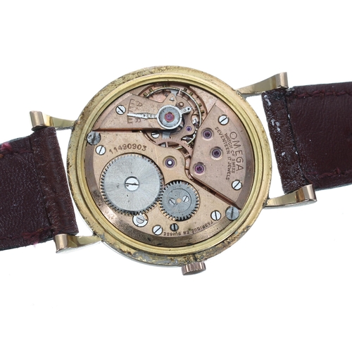 20 - Omega 18ct gentleman's wristwatch, serial no. no. 11490xxx, circa 1947, silvered dial, 17 jewel move... 