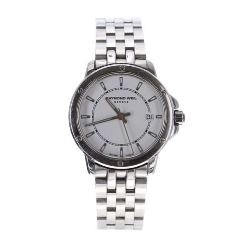 97 - Raymond Weil Tango stainless steel lady's bracelet watch, ref. 5391, serial no. V31805xx, white dial... 