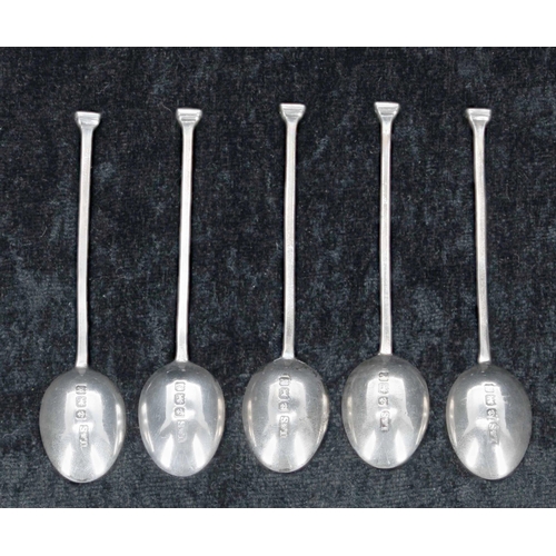 103 - Five Levi & Salaman silver coffee spoons, Birmingham 1923, 3.5