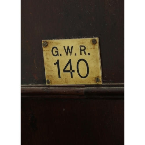 1702 - Great Western Railway (G.W.R) mahogany single fusee 12