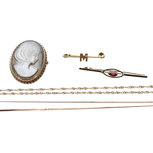 208 - Two 9ct necklets, 9ct stone set brooch, 6.6gm; 9ct mounted cameo brooch and a yellow metal 'M' bar b... 