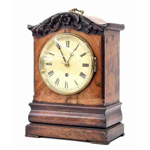 1525 - Small mahogany single fusee mantel clock, the 5.5