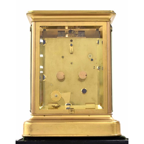 1339 - Exceptional gilt-brass giant mantel chronometer of exhibition quality with Kullberg's flat rim balan... 