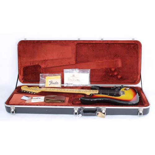 343 - 1979 Fender Hardtail Stratocaster electric guitar, made in USA, ser. no. S9xxxx1; Body: three-tone s... 