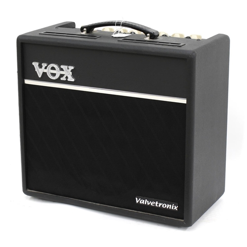 430 - Boon Gould (Level 42) - Vox VT40+ guitar amplifier, ser. no. L11-081508