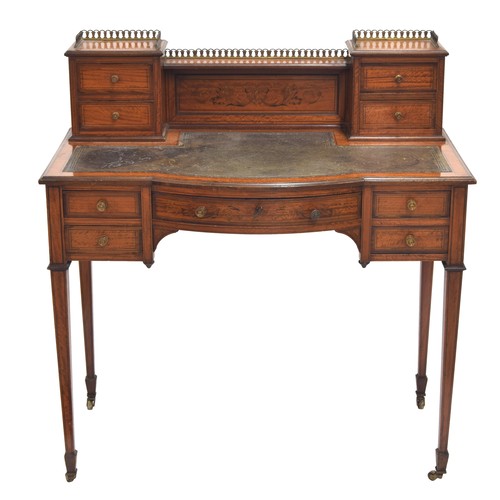 955 - Good Edwardian satinwood and boxwood inlaid desk, the raised gallery back with inlaid foliate scroll... 