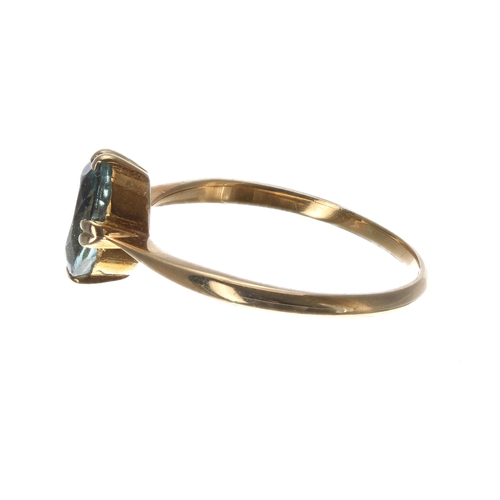 387 - 18ct yellow gold aquamarine single stone ring, 1.20ct approx, 9.5mm, 2.2gm, ring size P/Q... 