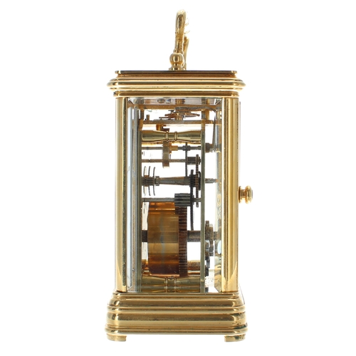 1233 - Contemporary Thwaites & Reed carriage clock timepiece, within a gorge style brass case, 6.25