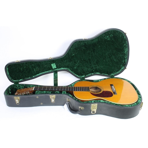 124 - 1996 C.F. Martin Golden Era Series 000-28 12 Fret Limited Edition left-handed acoustic guitar; Back ... 