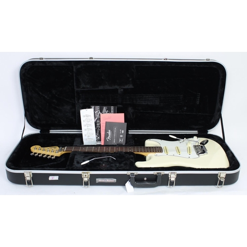 189 - Fender Standard Stratocaster electric guitar, made in Japan (1984-1987), ser. no. E5xxxx2; Body: Oly... 