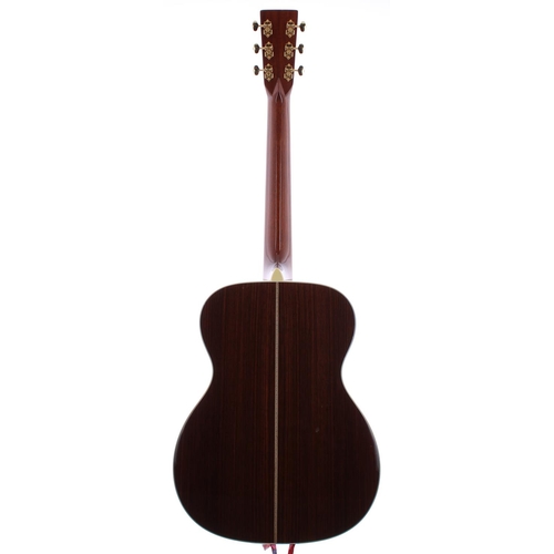 235 - 2005 C. F. Martin OM-41 Special acoustic guitar, made in USA, ser. no. 1xxxxx7; Back and sides: rose... 