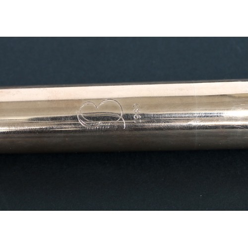 1633 - Ray Swinfield - Fine Brannen gold flute head joint, stamped with the maker's monogram and dated 1989... 