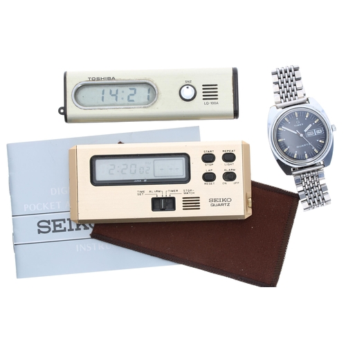 82 - Seiko Digital Type Cal. 74201 pocket alarm stopwatch/timer, with original pouch and instruction book... 