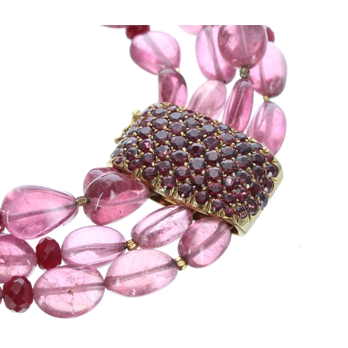 486 - Sabbadini Milano 18ct mounted pale and dark pink beaded and stone link necklace with two large pink ... 