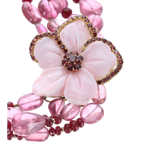 486 - Sabbadini Milano 18ct mounted pale and dark pink beaded and stone link necklace with two large pink ... 